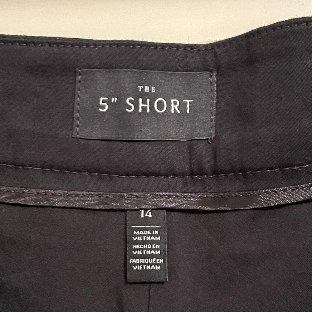Embroidered Shorts - Picture 6 of 8